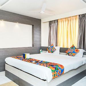 Fabhotel Shivangan Kolkata Airport - Fully Vaccinated Staff
